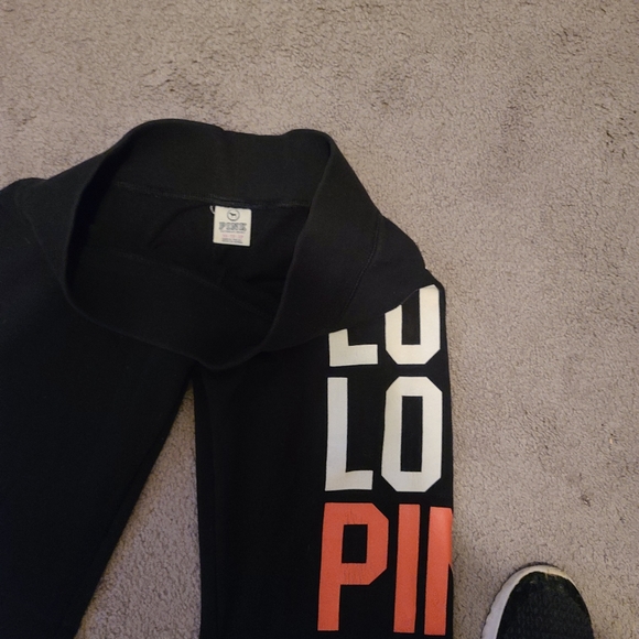 Vs pink sweatpants Retired Style - Picture 2 of 6